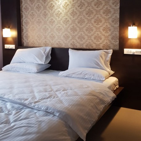 Deluxe Suites